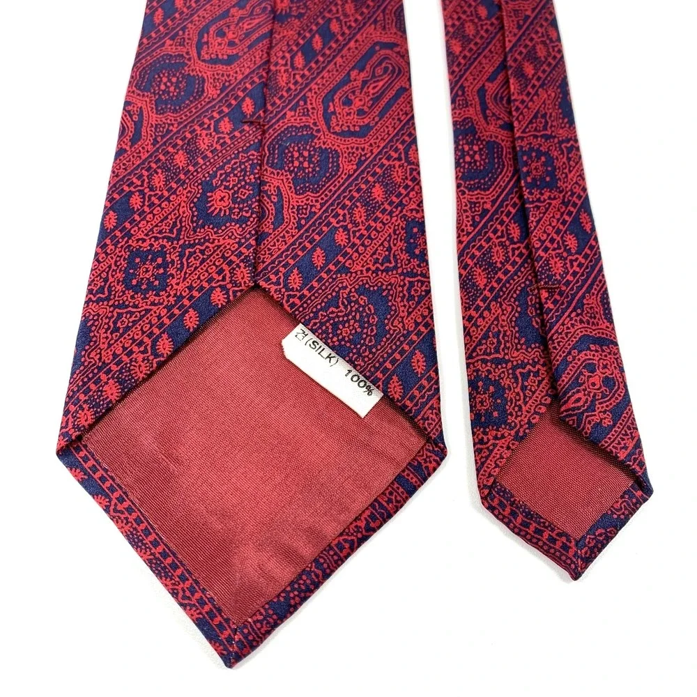 Vintage Windsor‎ Lott Mens Tie Blue w/ Red & Geometric Striped Design 100% Silk